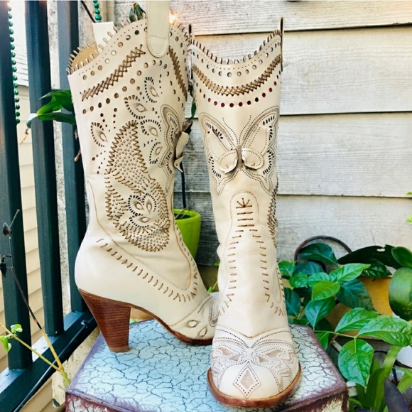 Vince Camuto ivory leather cutout butterfly tall cowboy western boots 8.5 - Picture 2 of 9